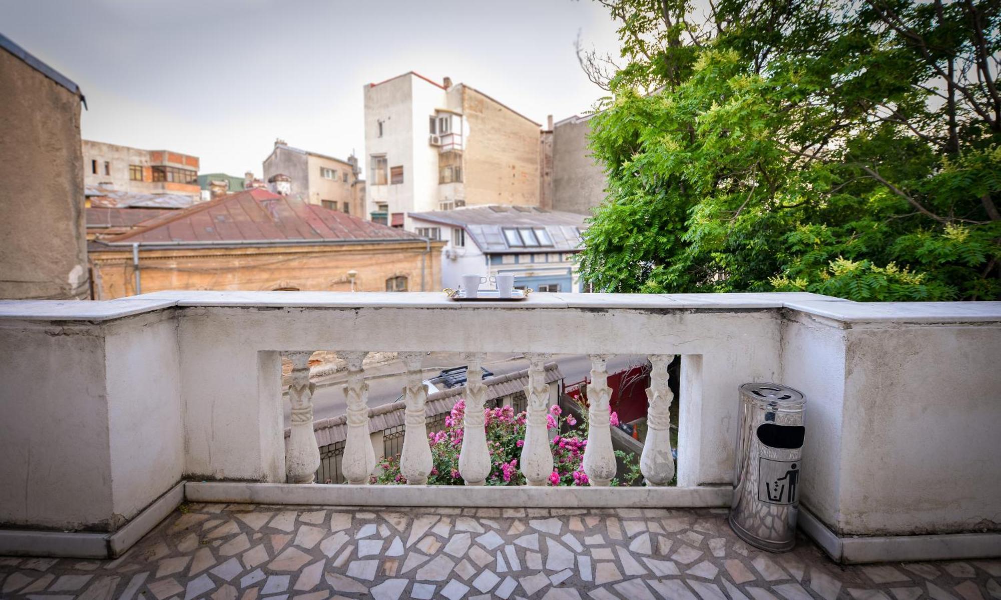 The Lincoln Suites - Central Shabbat Friendly Apartments Bukarest Eksteriør billede