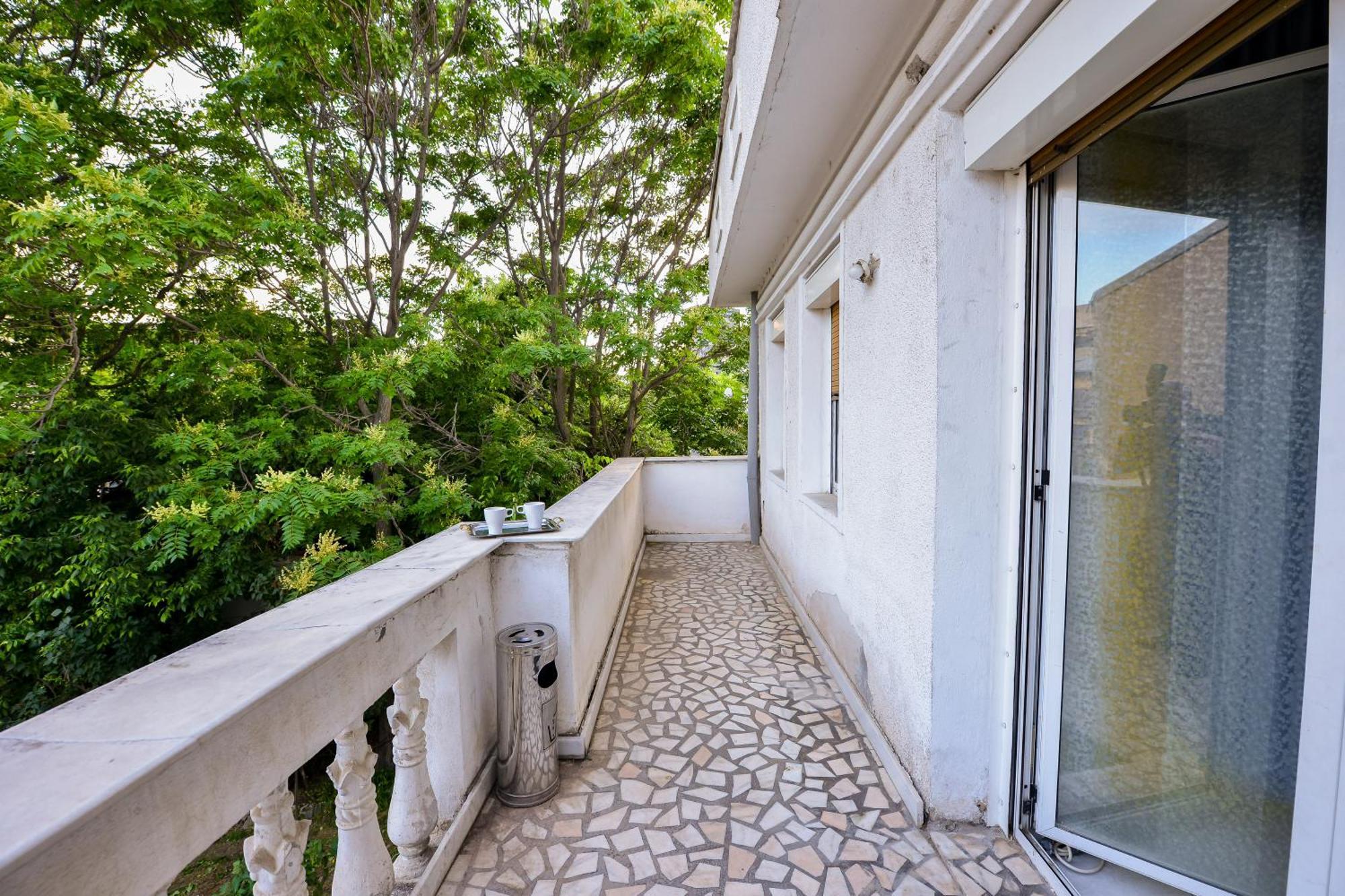 The Lincoln Suites - Central Shabbat Friendly Apartments Bukarest Eksteriør billede
